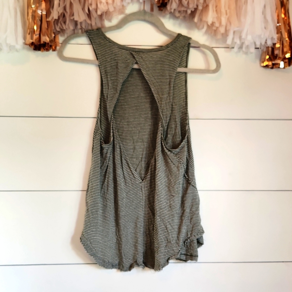 Open Back Frayed Tank - Picture 2 of 4